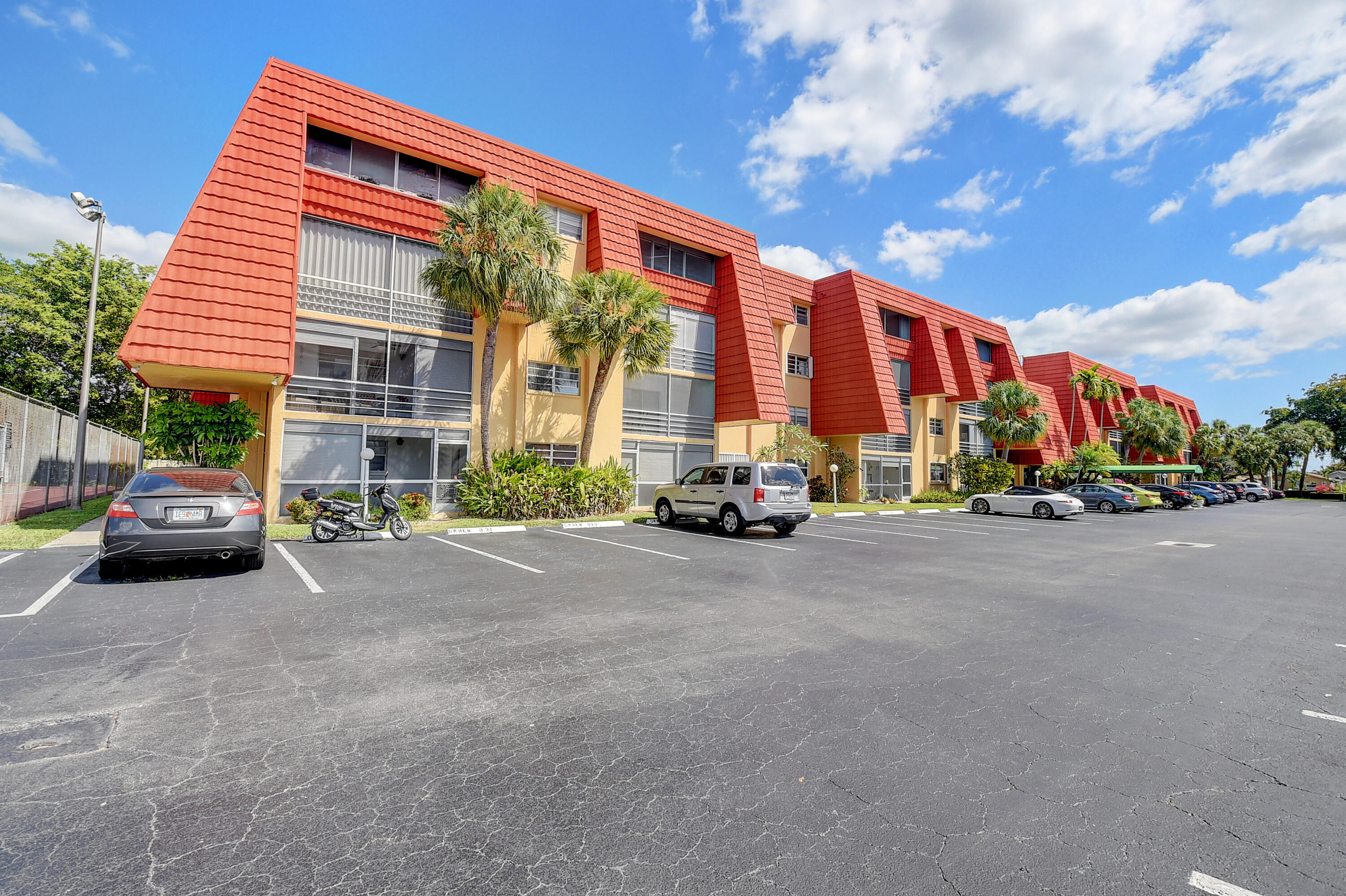 22605 Southwest 66th Avenue, Unit 304 Boca Raton, FL 33428 - Photo 24 of 25 Exterior building