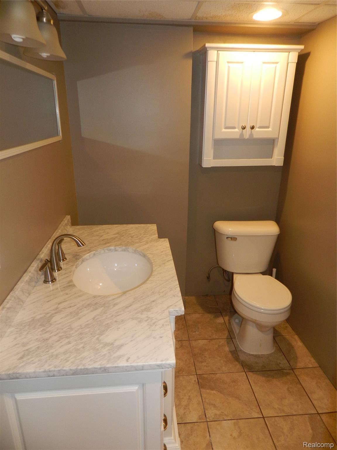 25964 Reeck Road Trenton, MI 48183 - Photo 12 of 13 DSCN3581.JPG