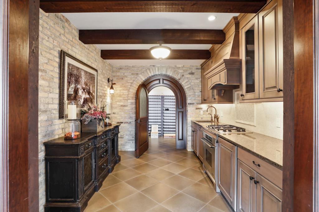 1520 Bohns Point Road Orono, MN 55391 - Photo 30 of 42