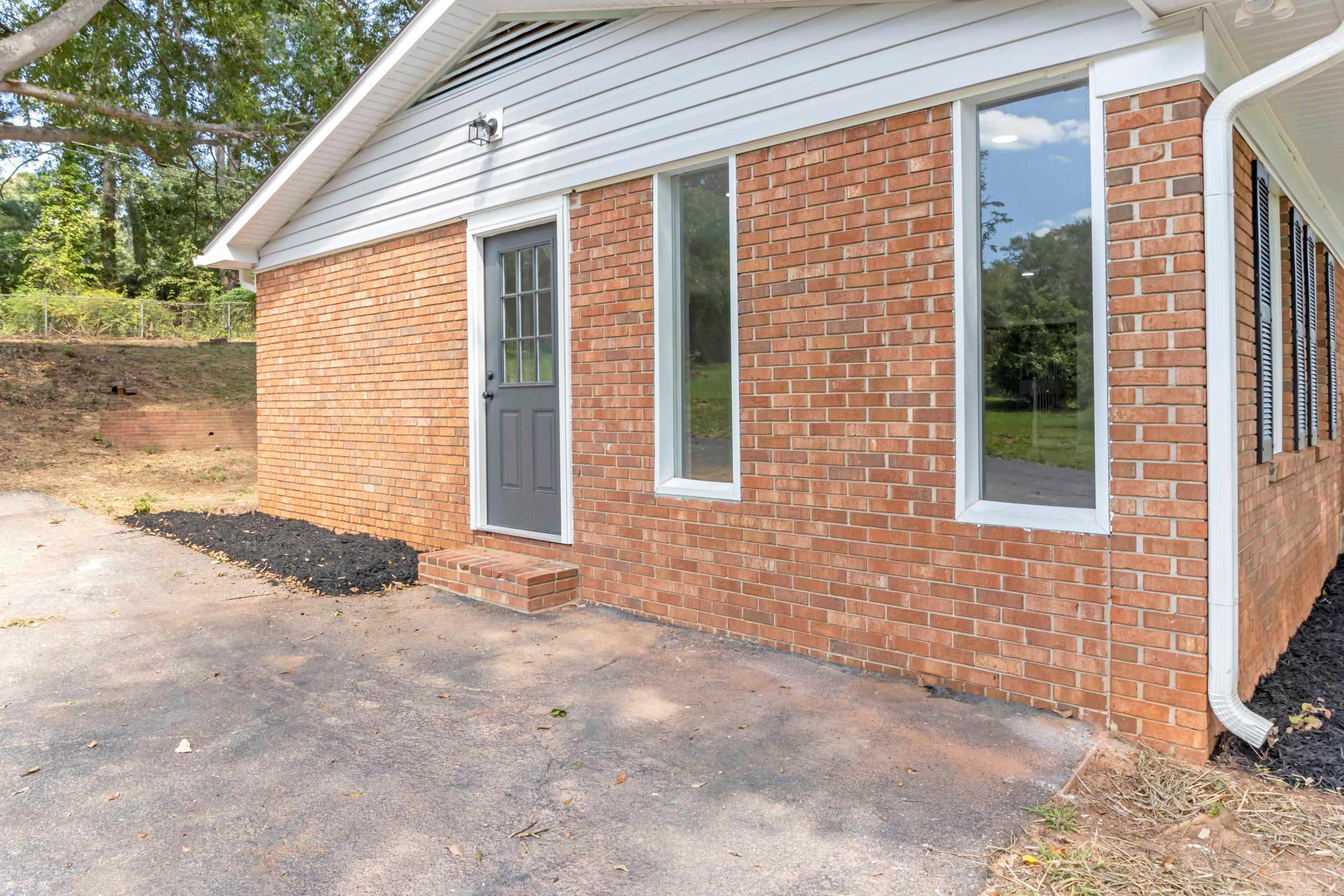 121 Dover Road Spartanburg, SC 29301 - Photo 33 of 43 Gallery Image 33