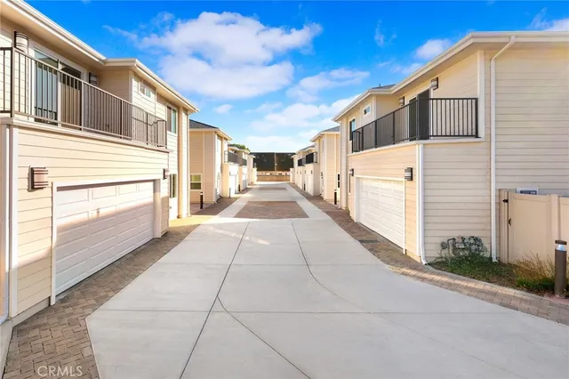 $699,990 | 642 West Grand Avenue, Pomona, CA 91766