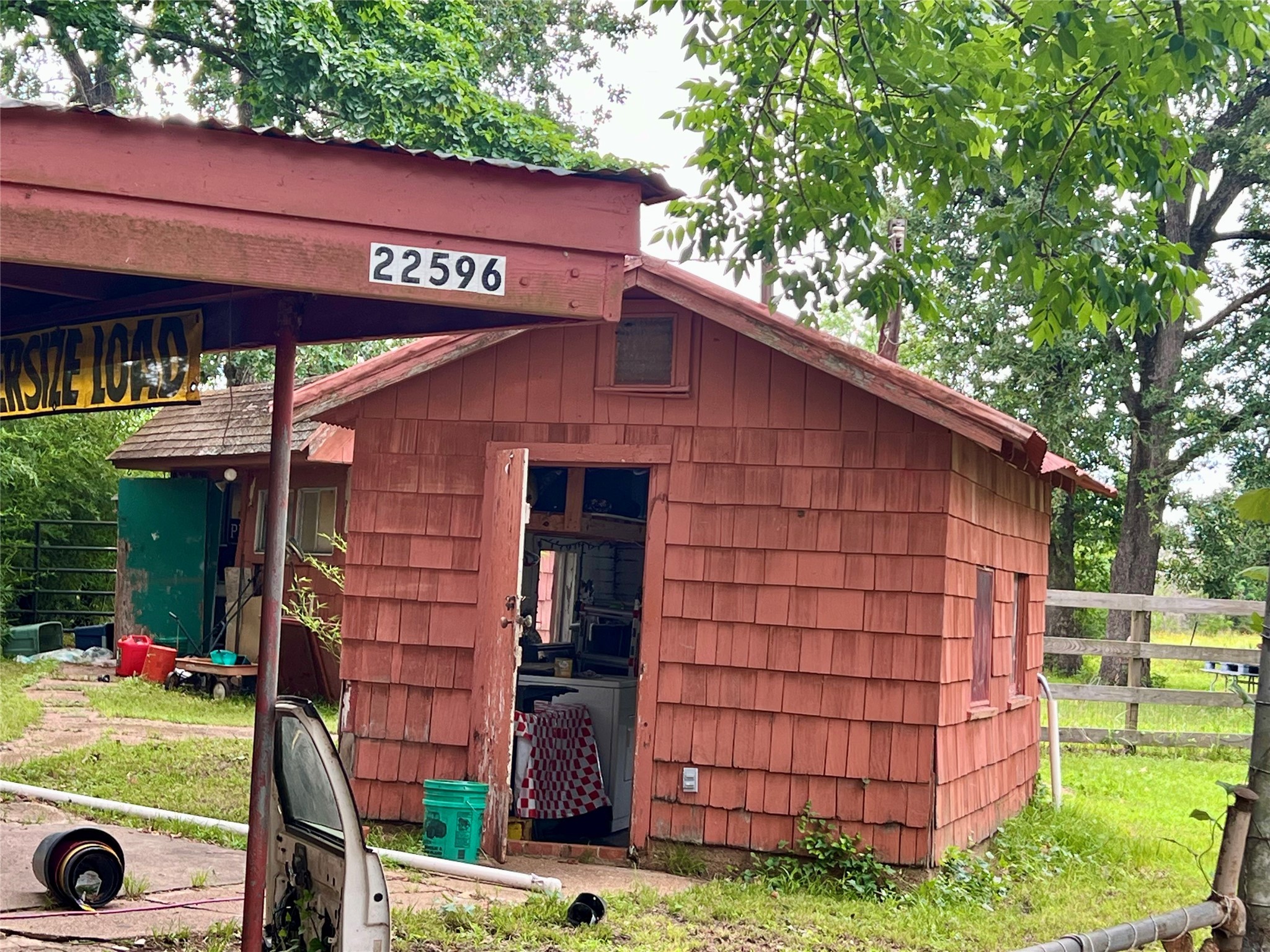 22606 Farm To Market 359 Hempstead, TX 77445 - Photo 12 of 26 front view of a house with a yard