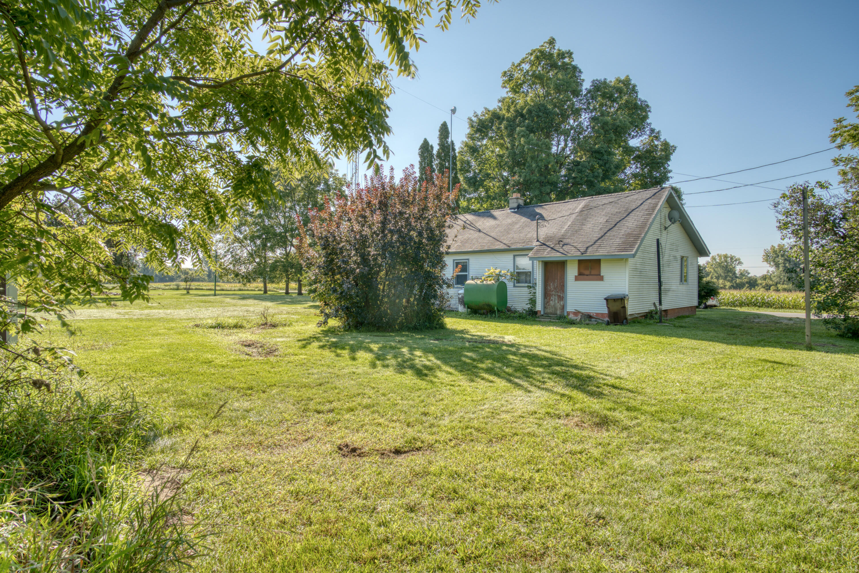 5798 West Briggs Road Stanton, MI 48888 - Photo 5 of 40 DSC07958_11