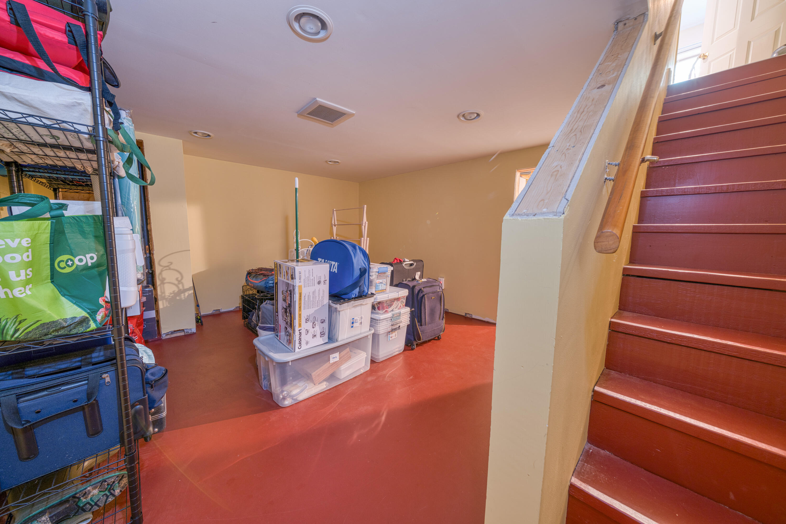 208 Congress Street Belfast, ME 04915 - Photo 26 of 43 7849