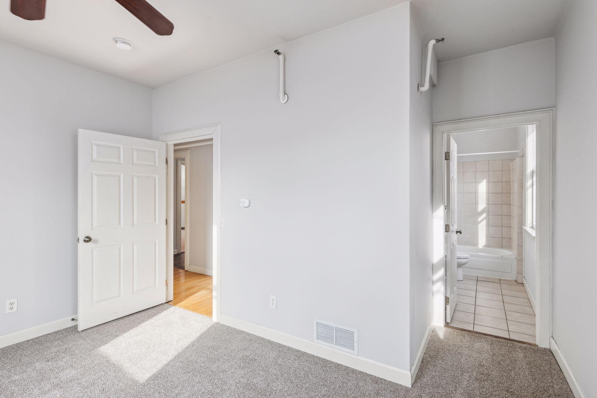 2021 3rd Avenue South Minneapolis, MN 55404 - Photo 16 of 26