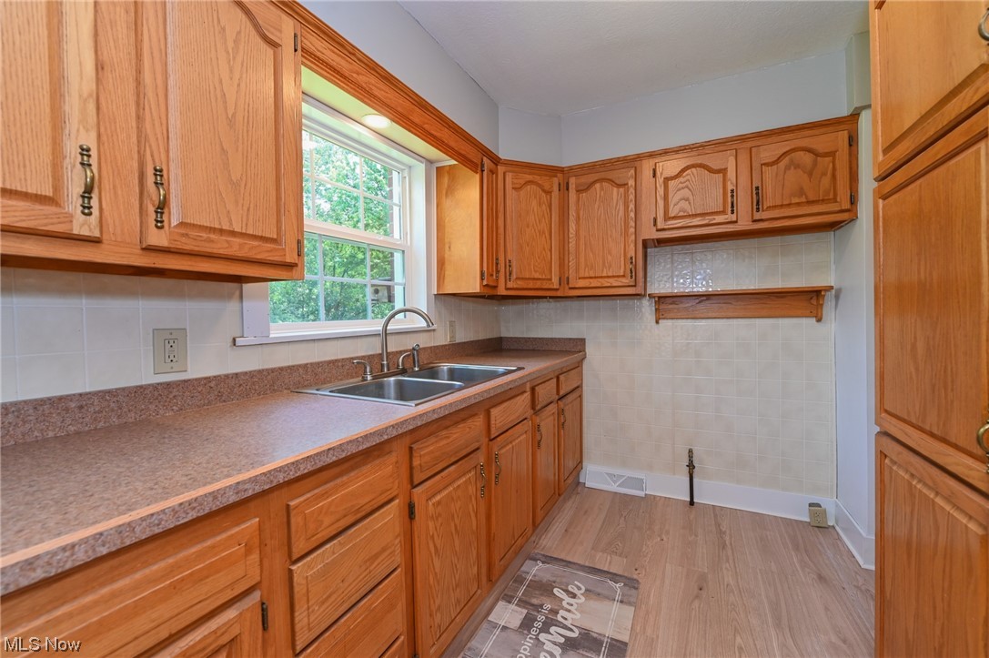 2047 Copley Road Akron, OH 44320 - Photo 6 of 21
