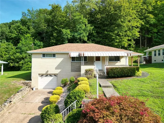 $240,000 | 244 Herbst Road, Coraopolis, PA 15108