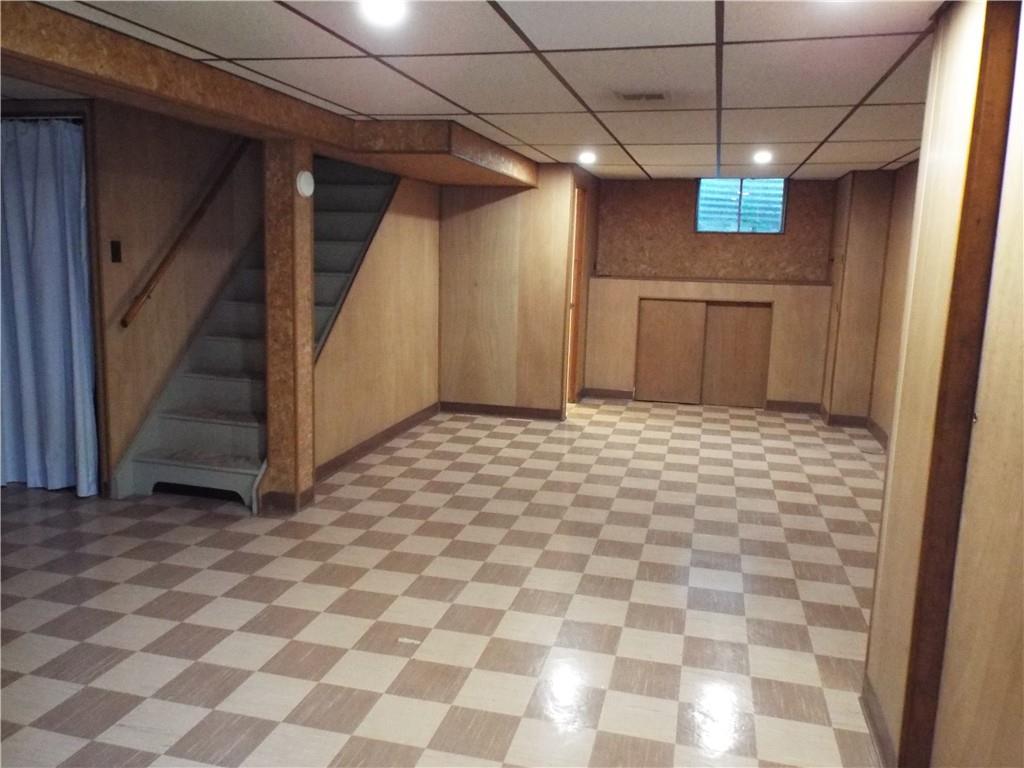 244 Herbst Road Coraopolis, PA 15108 - Photo 35 of 35 Gallery Image 35