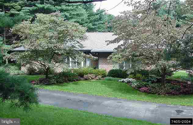 3053 East Prospect Road York, PA 17402 - Photo 1 of 8 Gallery Image 1