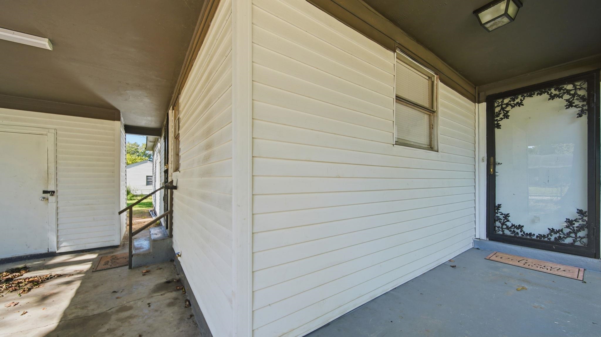3531 Randolph Street Memphis, TN 38127 - Photo 7 of 32 a view of an empty room