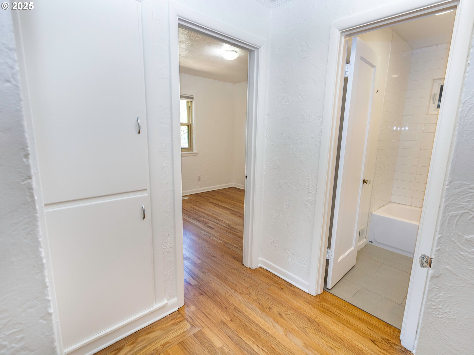 6005 Southeast Reedway Street Portland, OR 97206 - Photo 15 of 42 Gallery Image 15