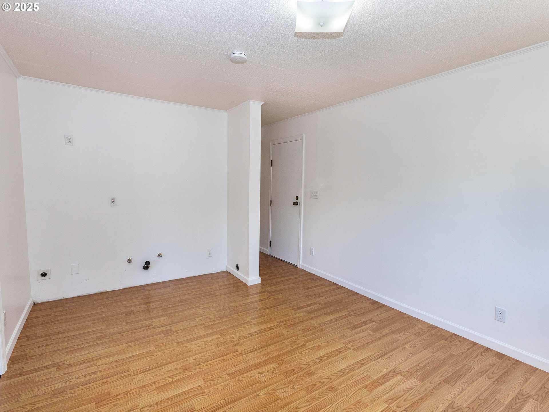 6005 Southeast Reedway Street Portland, OR 97206 - Photo 25 of 42 Gallery Image 25