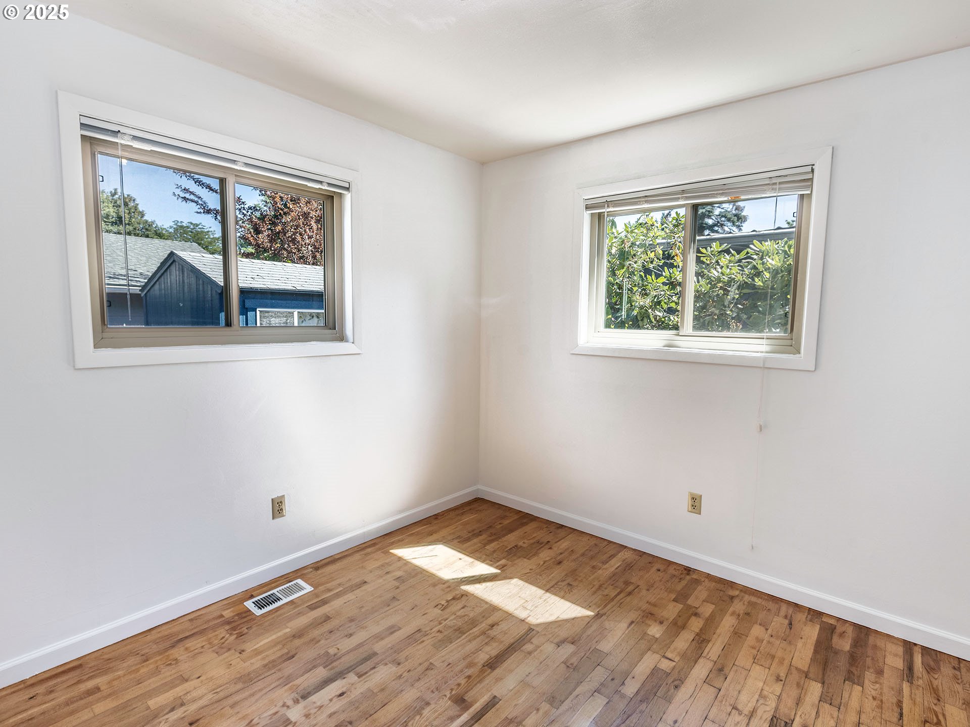 6005 Southeast Reedway Street Portland, OR 97206 - Photo 27 of 42 Gallery Image 27