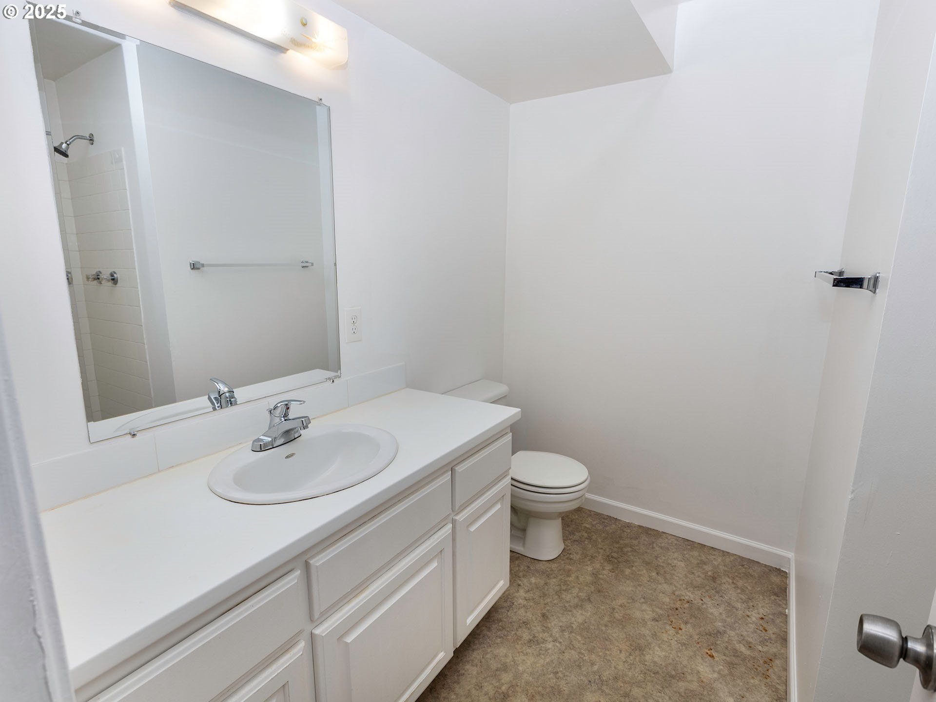 6005 Southeast Reedway Street Portland, OR 97206 - Photo 28 of 42 Gallery Image 28