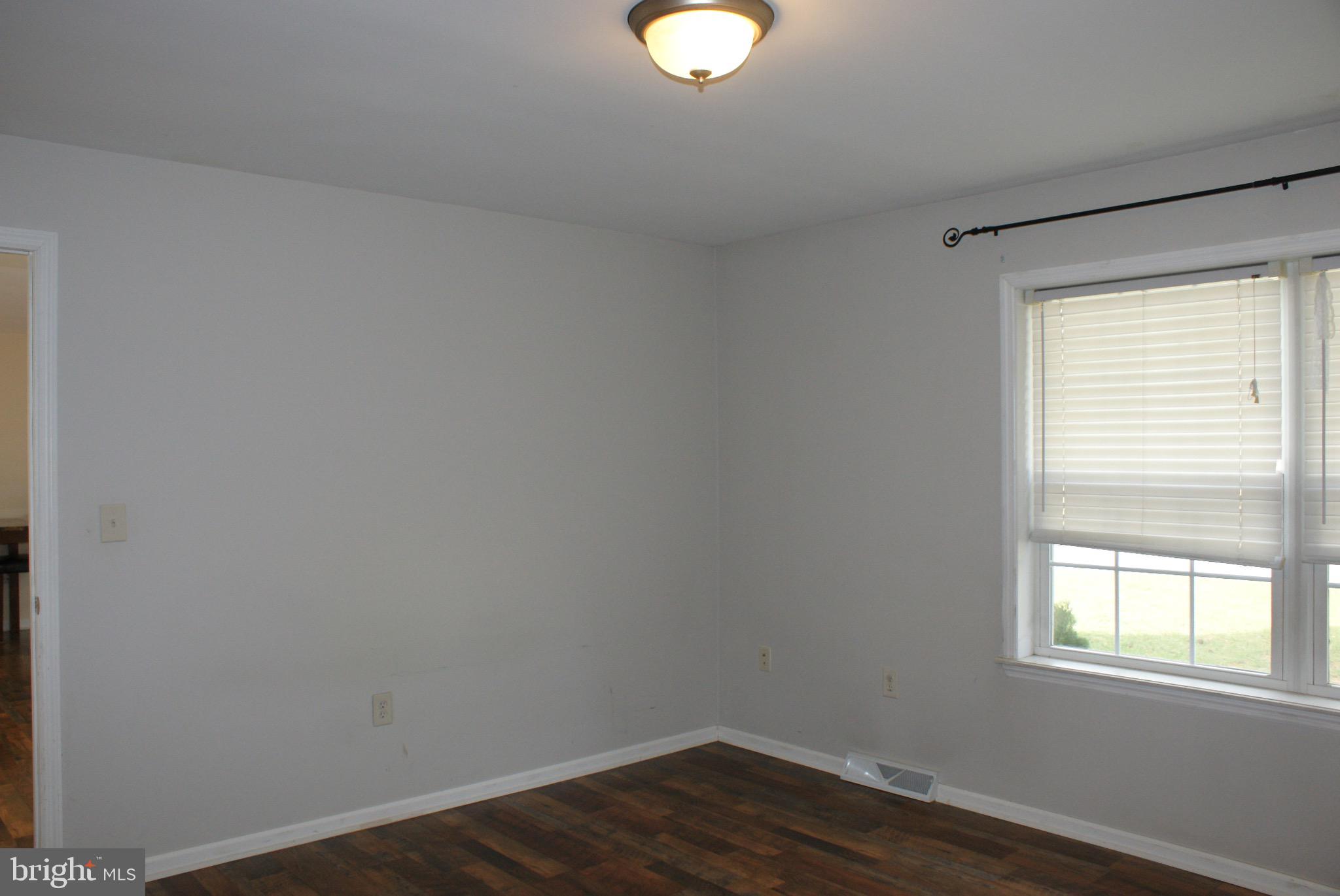 103 Mapleton Street Hurlock, MD 21643 - Photo 12 of 28 Owners Bedroom