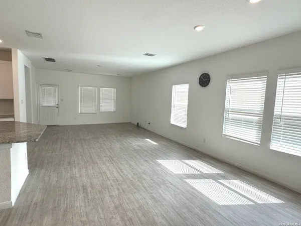 $320,000 | 13942 Reservoir Drive, San Antonio, TX 78223