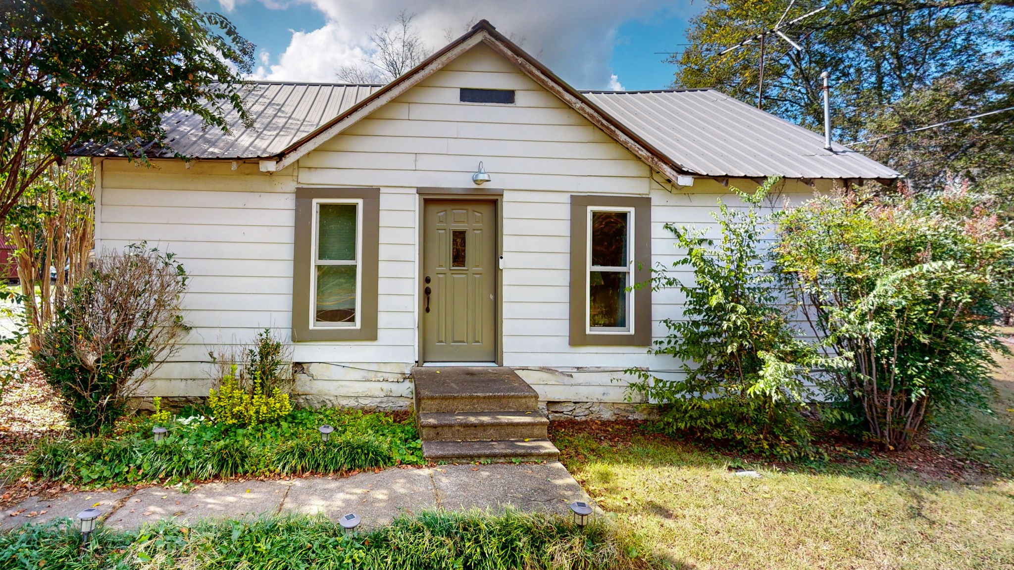 9108 Versailles Road Rockvale, TN 37153 - Photo 1 of 33 Gallery Image 1