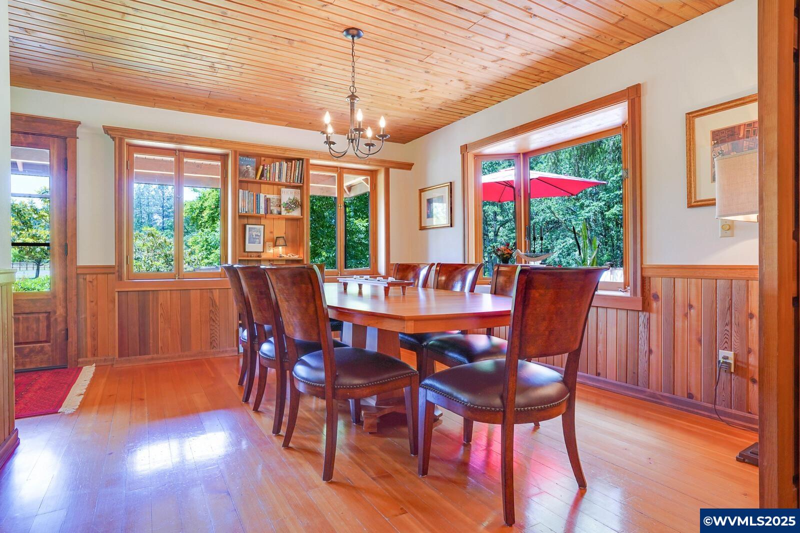 33941 Totem Pole Road Lebanon, OR 97355 - Photo 10 of 37 Gallery Image 10