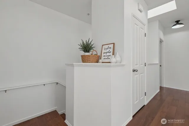 a view of utility room