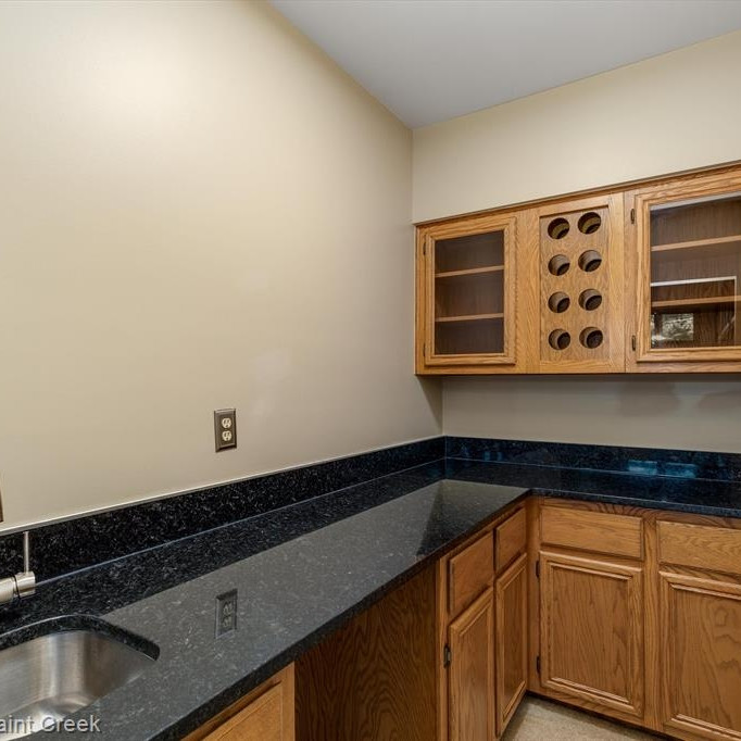 2902 Portage Trail Drive Rochester Hills, MI 48309 - Photo 20 of 63 Kitchen