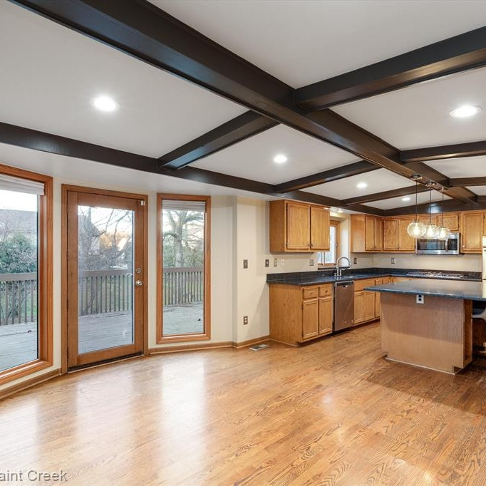 2902 Portage Trail Drive Rochester Hills, MI 48309 - Photo 22 of 63 Kitchen