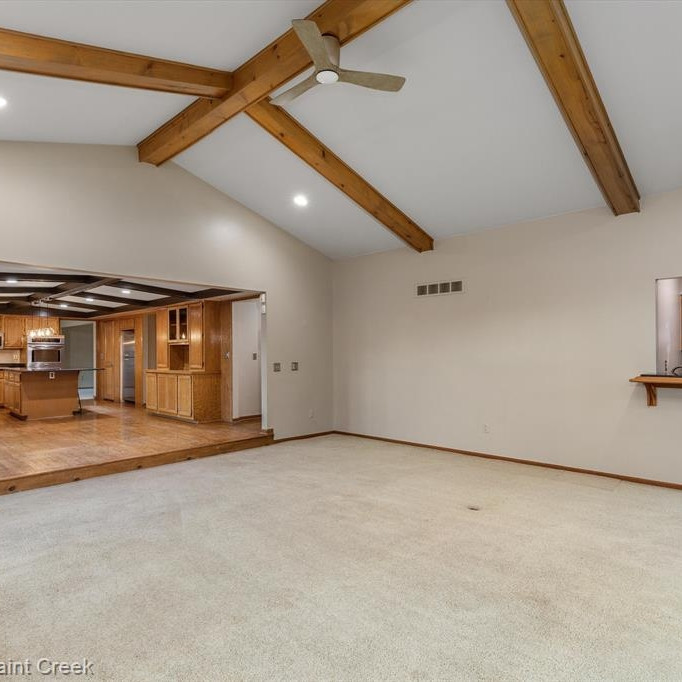 2902 Portage Trail Drive Rochester Hills, MI 48309 - Photo 25 of 63 Family room