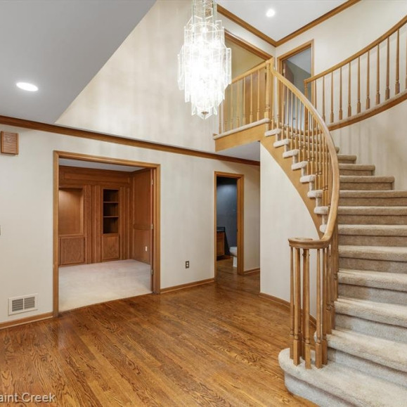 2902 Portage Trail Drive Rochester Hills, MI 48309 - Photo 6 of 63 Foyer