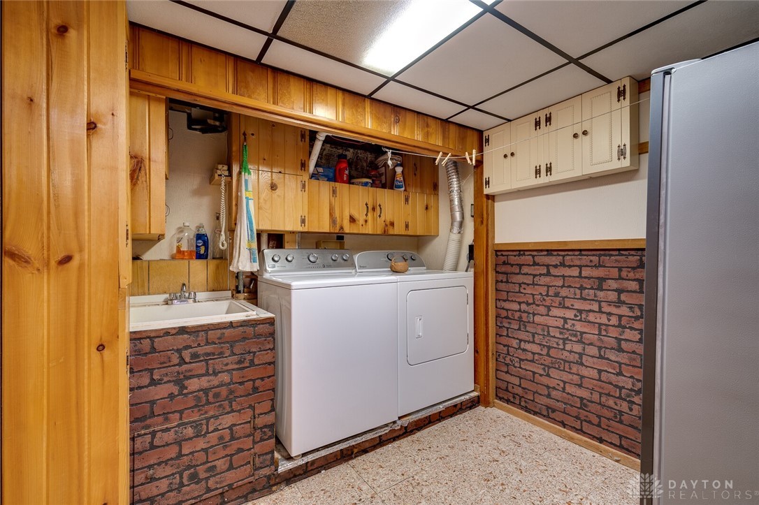 386 Spinning Road Riverside, OH 45431 - Photo 25 of 40 Gallery Image 25