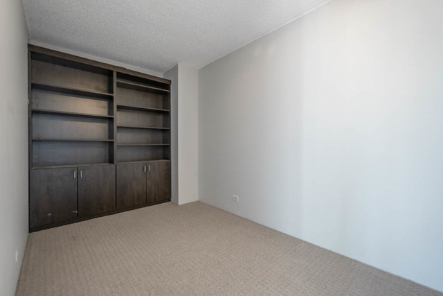2555 Gross Point Road, Unit 409 Evanston, IL 60201 - Photo 10 of 13