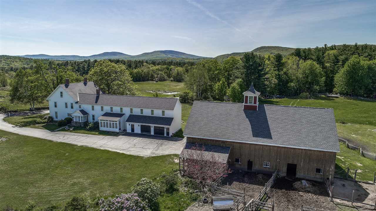 1152 Center Road Lyndeborough, NH 03082 - Photo 1 of 37