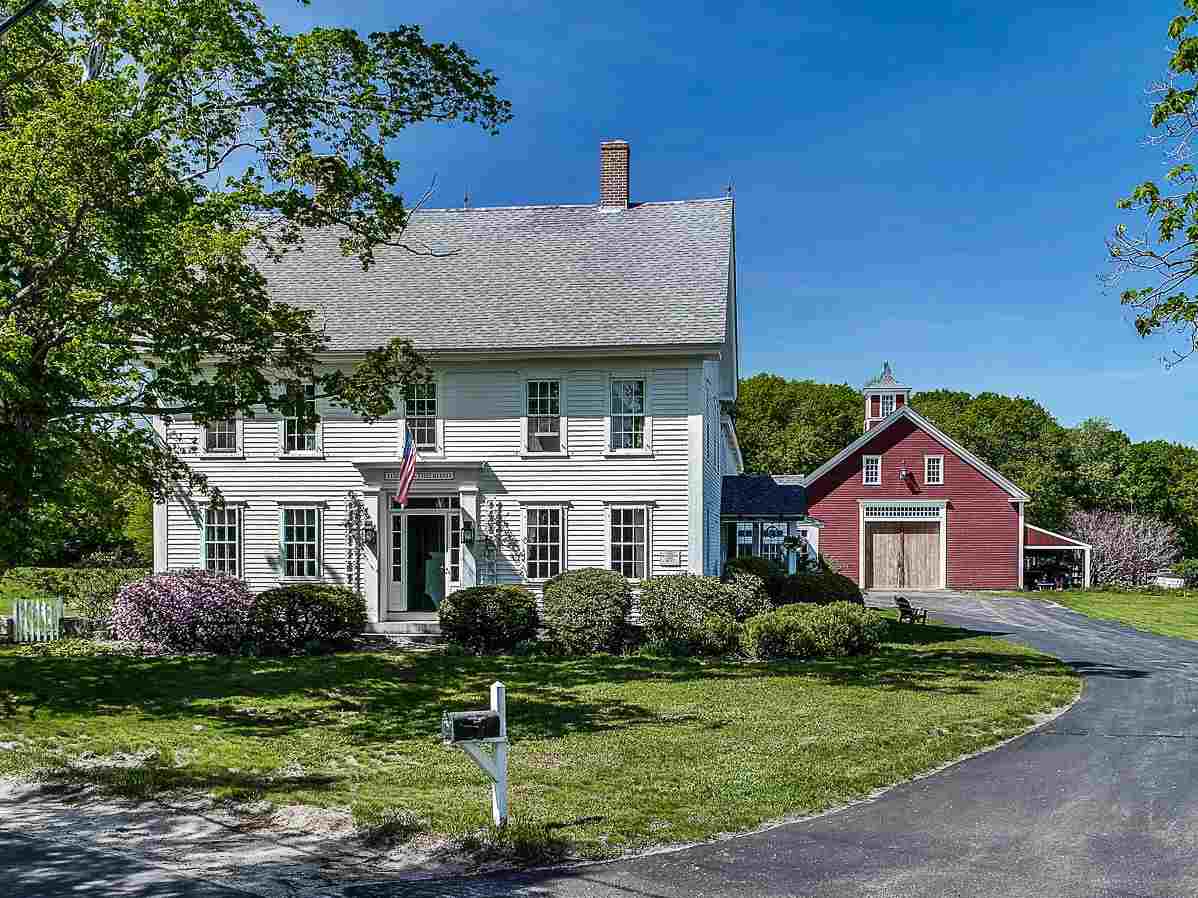 1152 Center Road Lyndeborough, NH 03082 - Photo 2 of 37