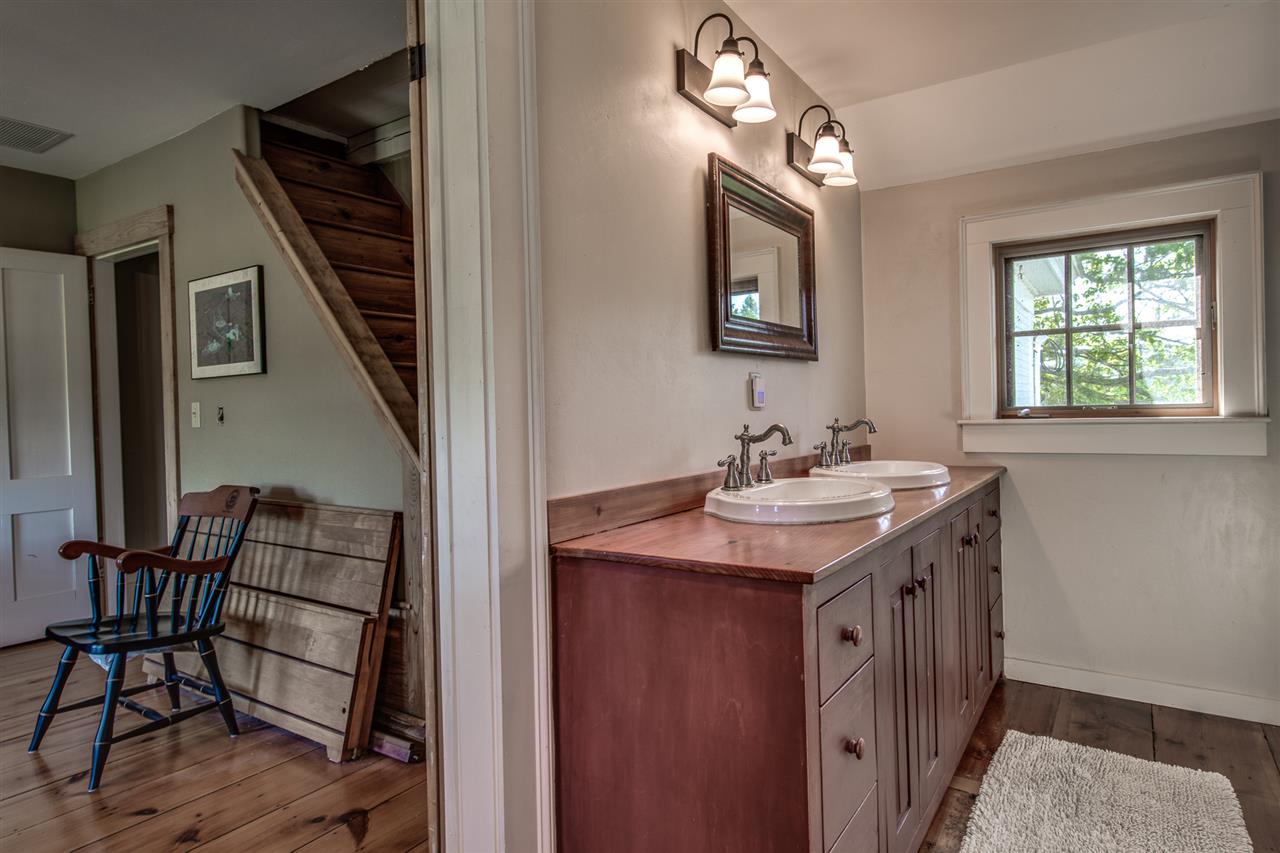 1152 Center Road Lyndeborough, NH 03082 - Photo 21 of 37