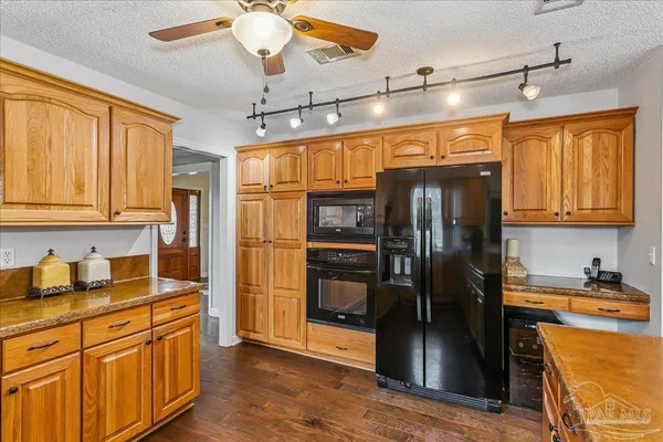 $599,900 | 1700 South Highway 97, Cantonment, FL 32533