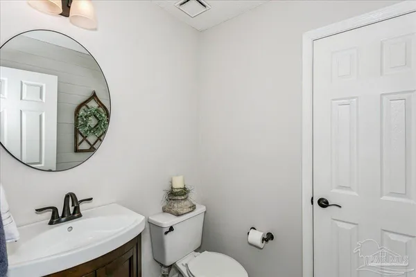 $599,900 | 1700 South Highway 97, Cantonment, FL 32533