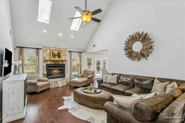 $599,900 | 1700 South Highway 97, Cantonment, FL 32533