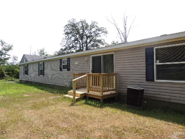 5891 County Road 34 Butler, IN 46721 - Photo 2 of 17