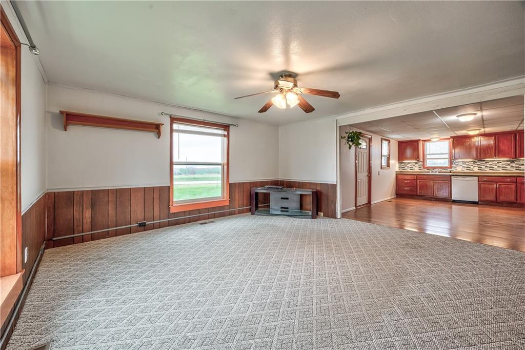 35705 Renner Road Paola, KS 66071 - Photo 4 of 40