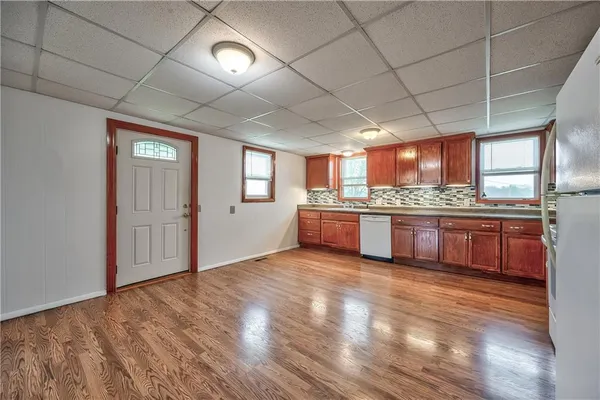 $375,000 | 35705 Renner Road, Paola, KS 66071