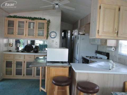 382 Goodall Road Durand, MI 48429 - Photo 6 of 14 20413065-5.JPG