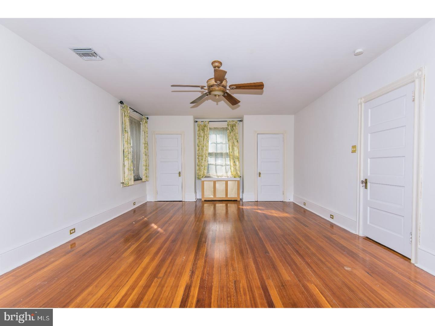 8 Radnor Way Wayne, PA 19087 - Photo 14 of 25 Master Bedroom