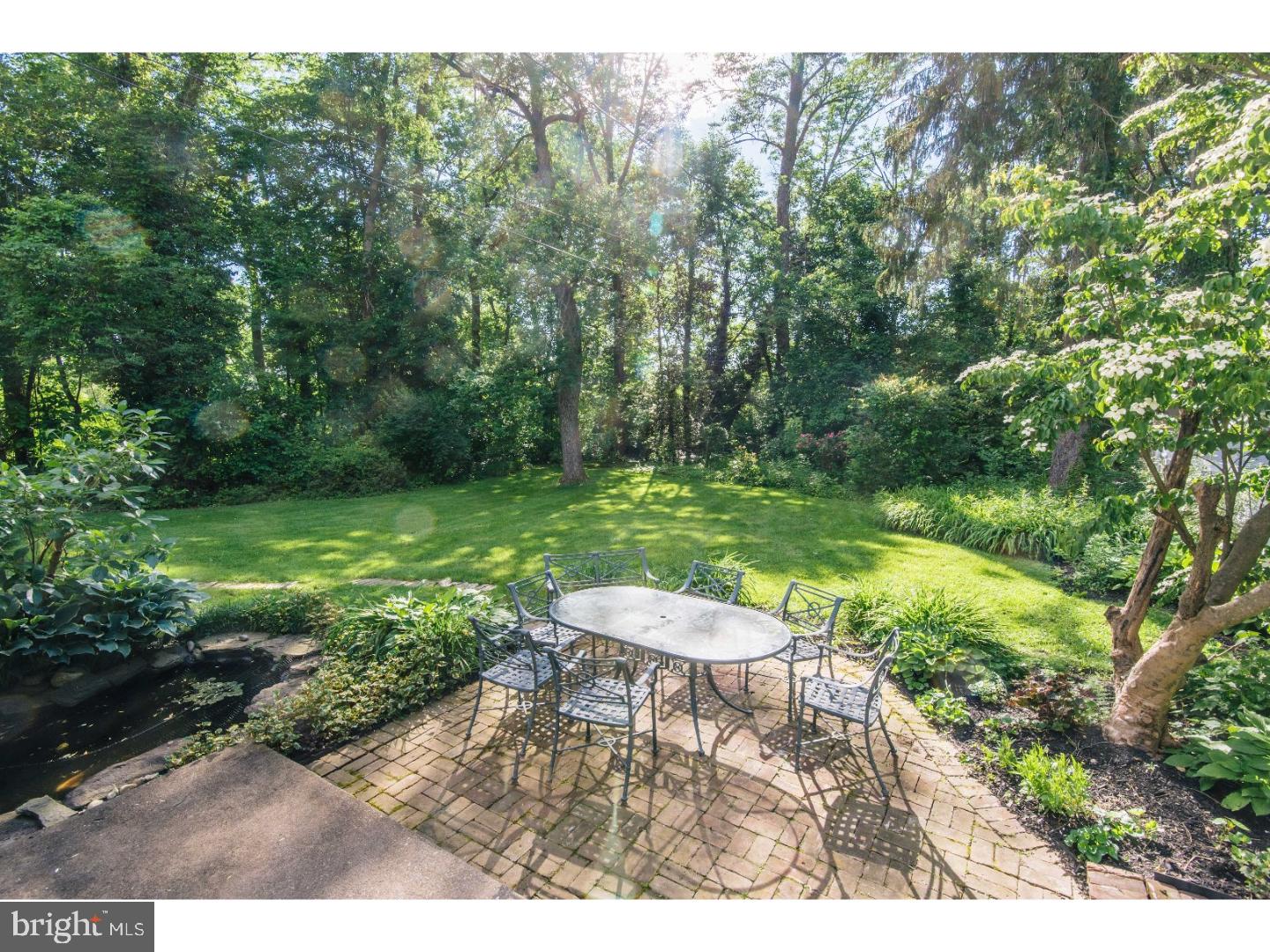 8 Radnor Way Wayne, PA 19087 - Photo 9 of 25 Back Yard