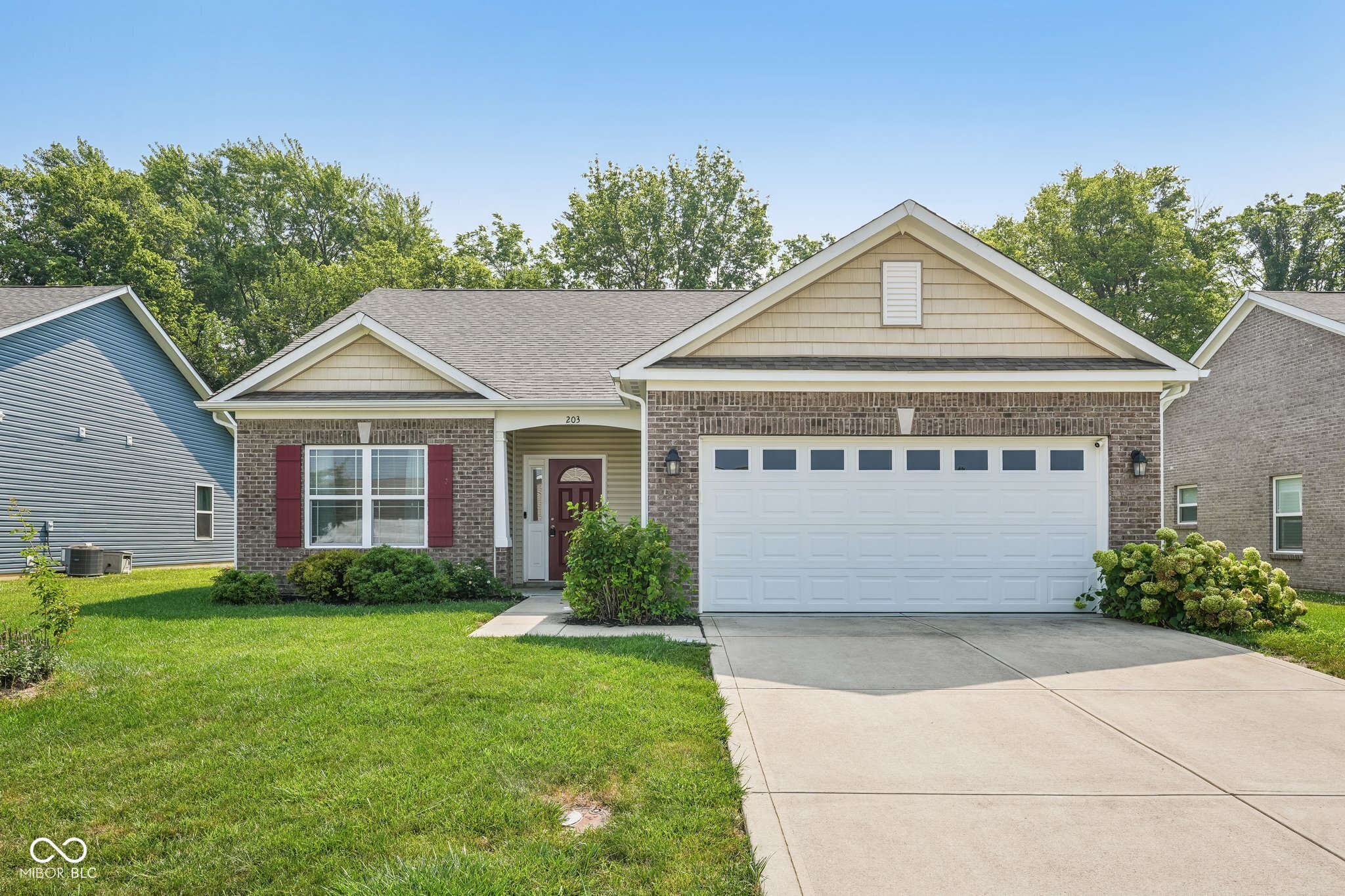 203 Rocky Road Greenfield, IN 46140 - Photo 1 of 42 Gallery Image 1