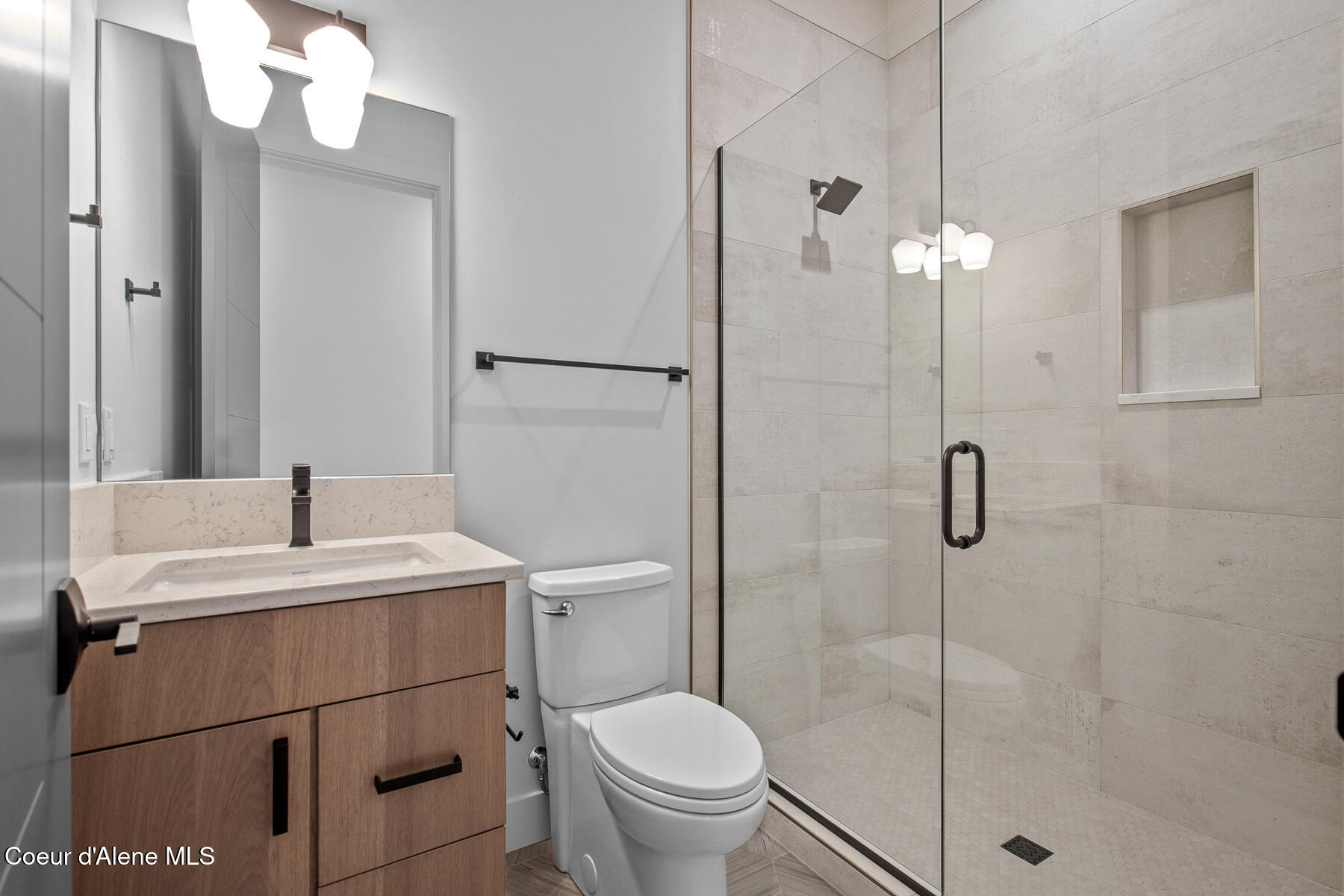 3157 North Veneer Road Coeur D'Alene, ID 83814 - Photo 21 of 27 3157NVeneerRd-21