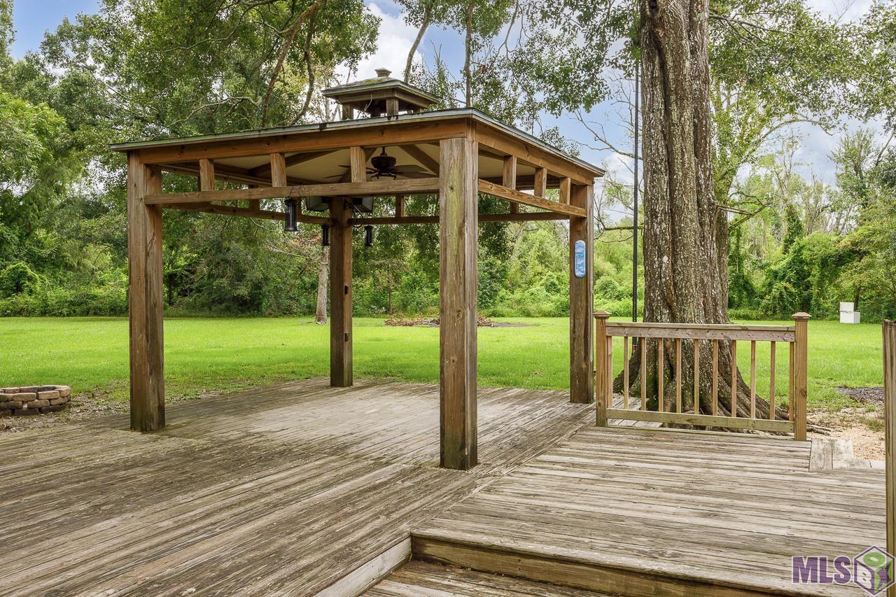 42405 Cannon Road Gonzales, LA 70737 - Photo 15 of 19 Gazebo