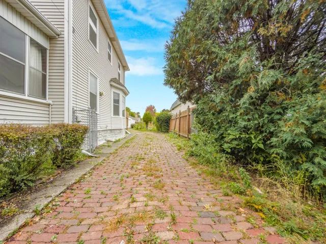 $449,000 | 417 4th Avenue Northeast, Minneapolis, MN 55413