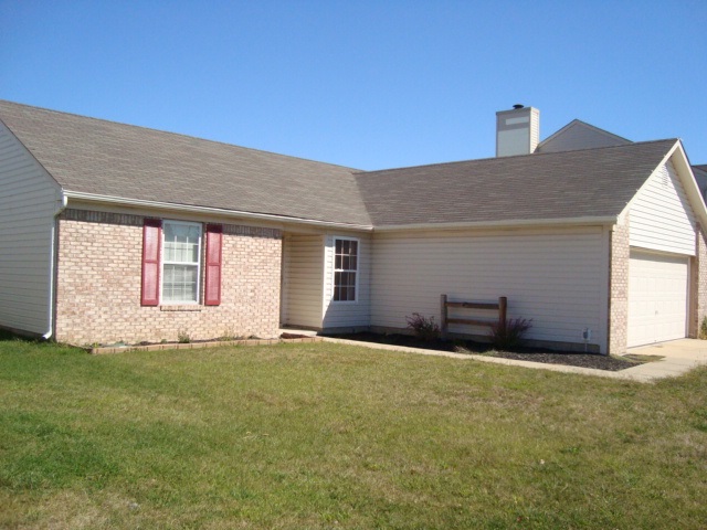 1074 Springwater Road Kokomo, IN 46902 - Photo 1 of 13