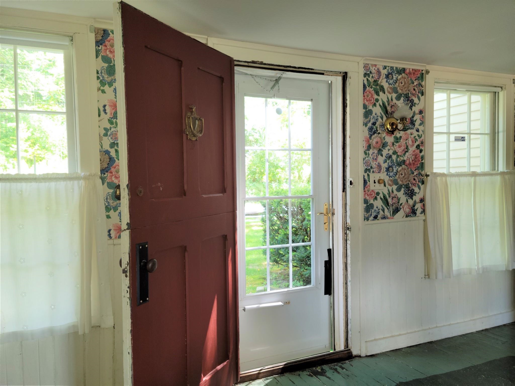 943 Richville Road Manchester, VT 05255 - Photo 3 of 33 Gallery Image 3