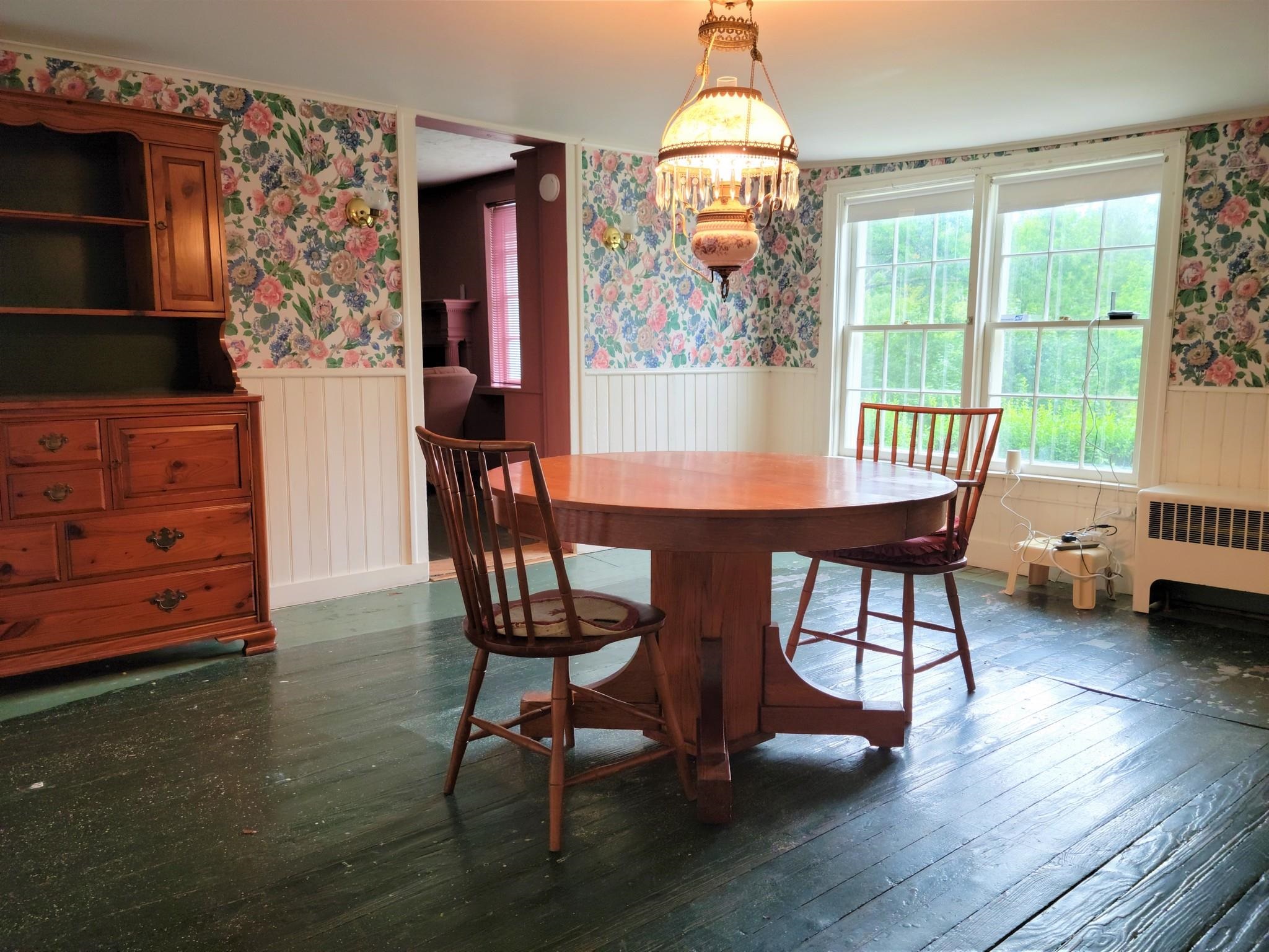 943 Richville Road Manchester, VT 05255 - Photo 4 of 33 Gallery Image 4