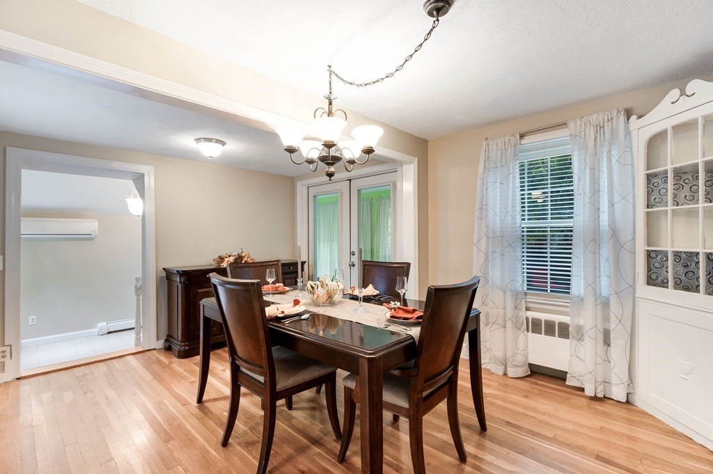 3 Evergreen Road Reading, MA 01867 - Photo 7 of 36 Gallery Image 7