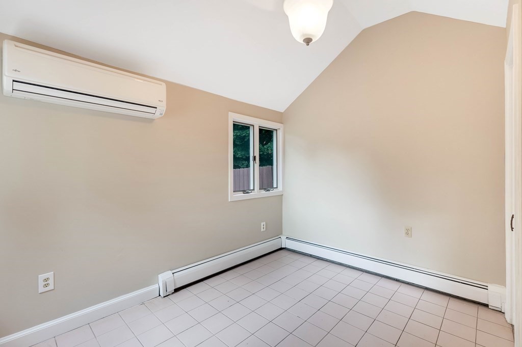 3 Evergreen Road Reading, MA 01867 - Photo 10 of 36 Gallery Image 10